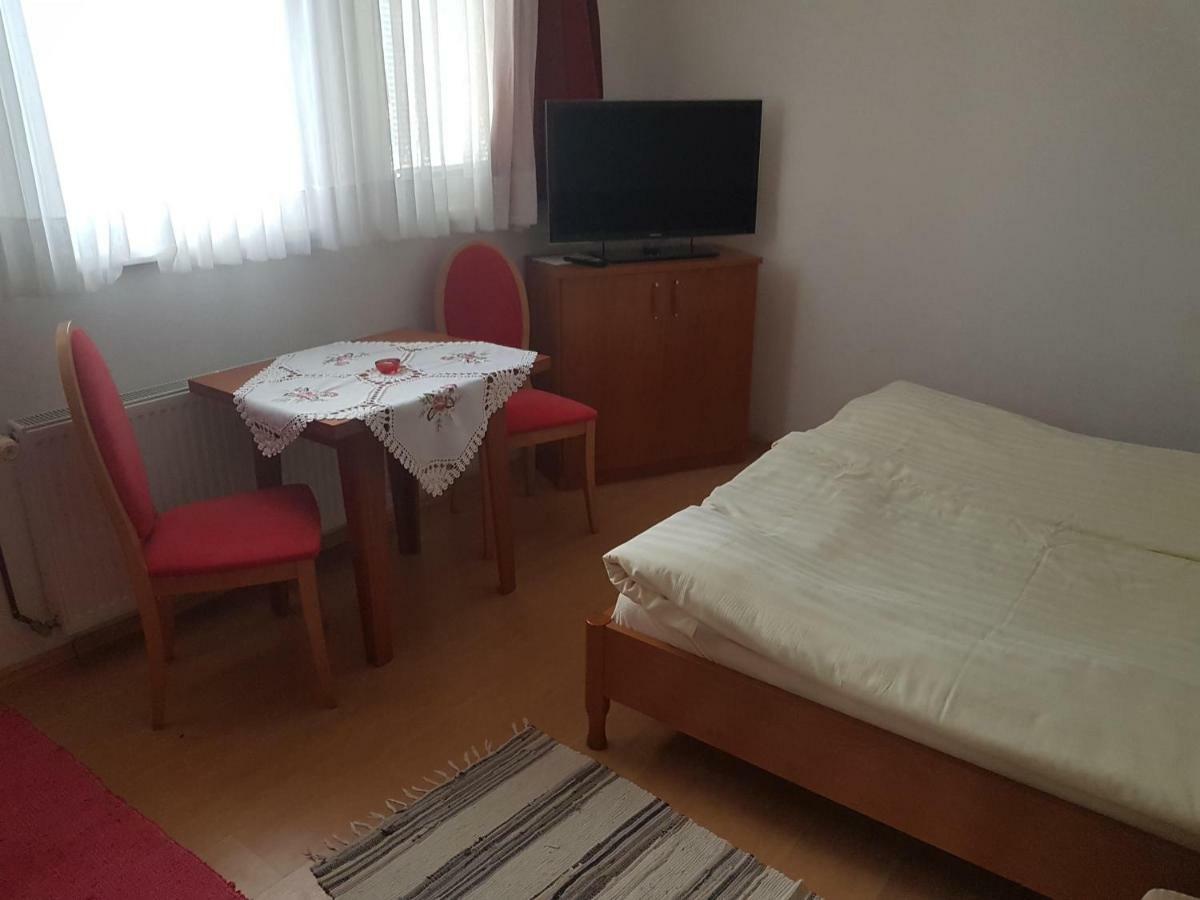 Apartment Lipar Preddvor Ngoại thất bức ảnh